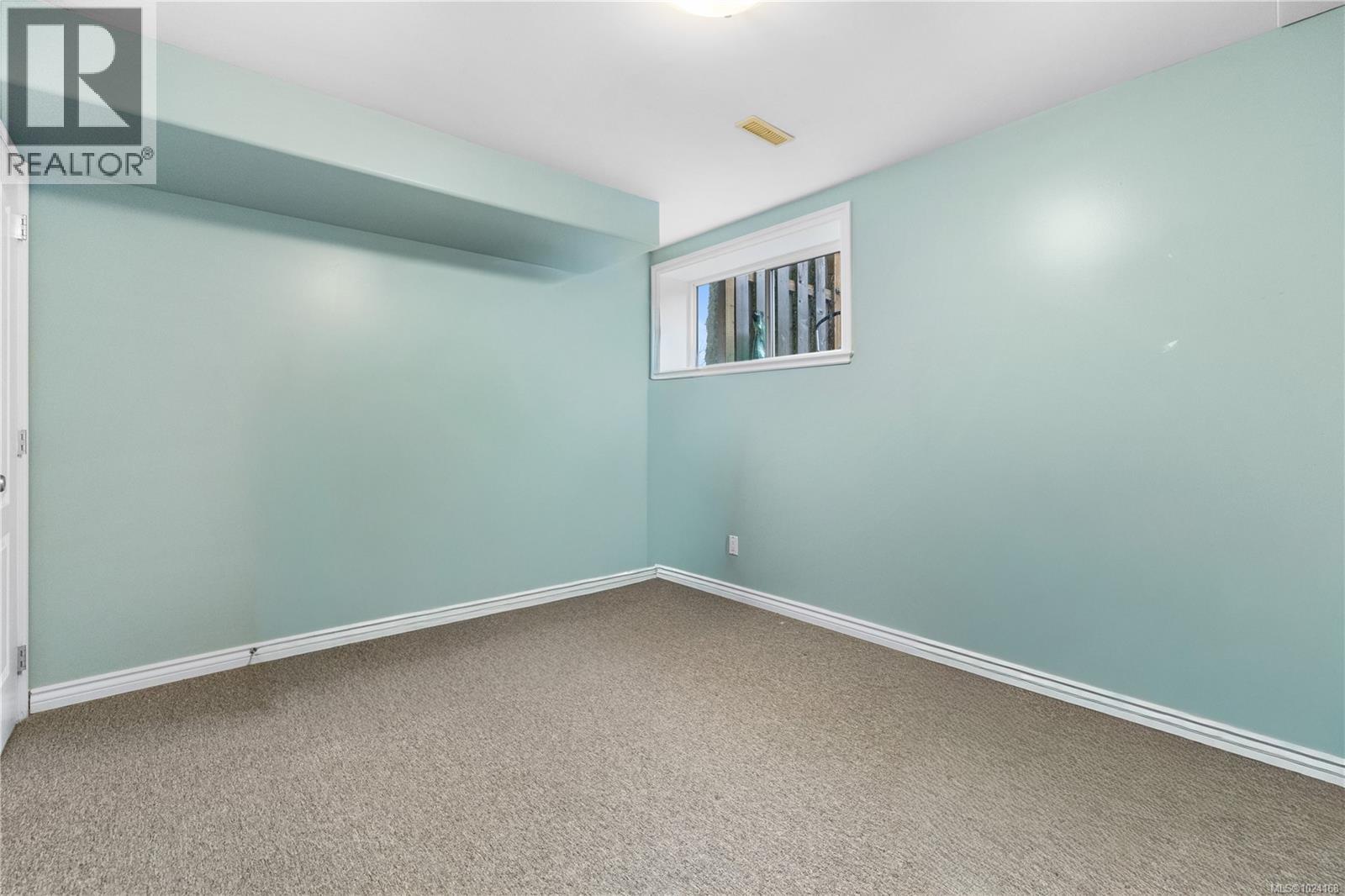 1244 Blesbok Rd, Campbell River