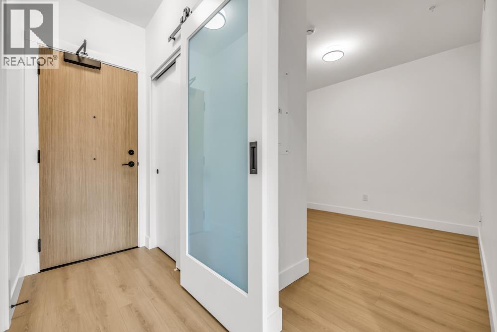 214 3055 MURRAY STREET, Port Moody