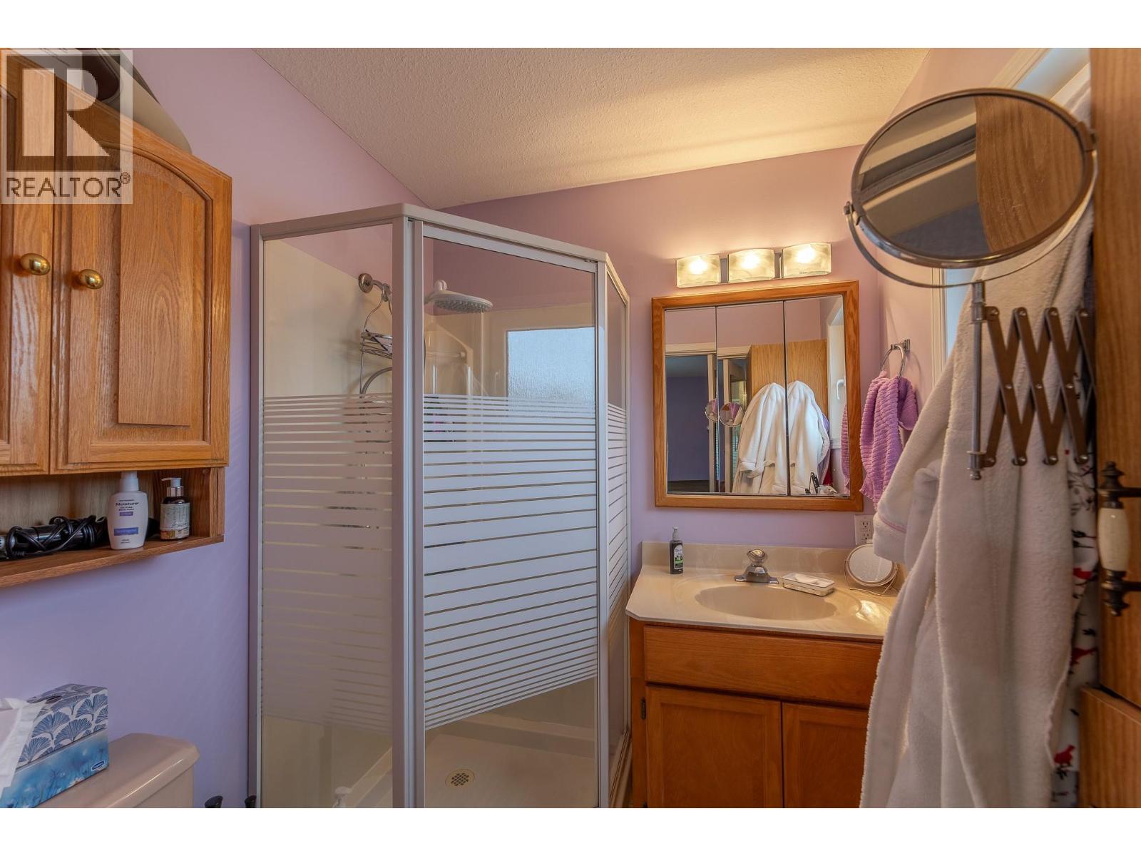 215 Greenwood Drive, Penticton