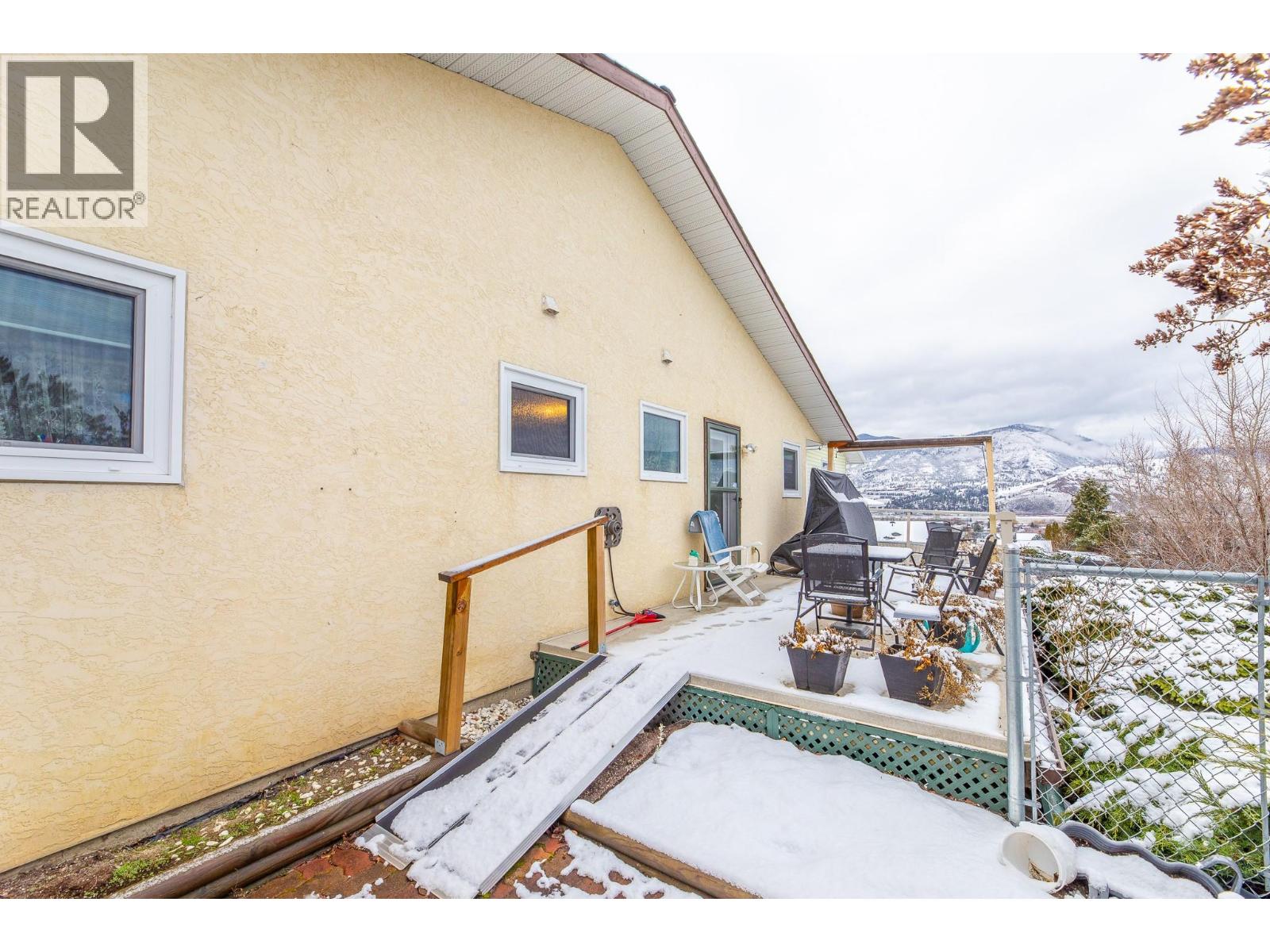 215 Greenwood Drive, Penticton