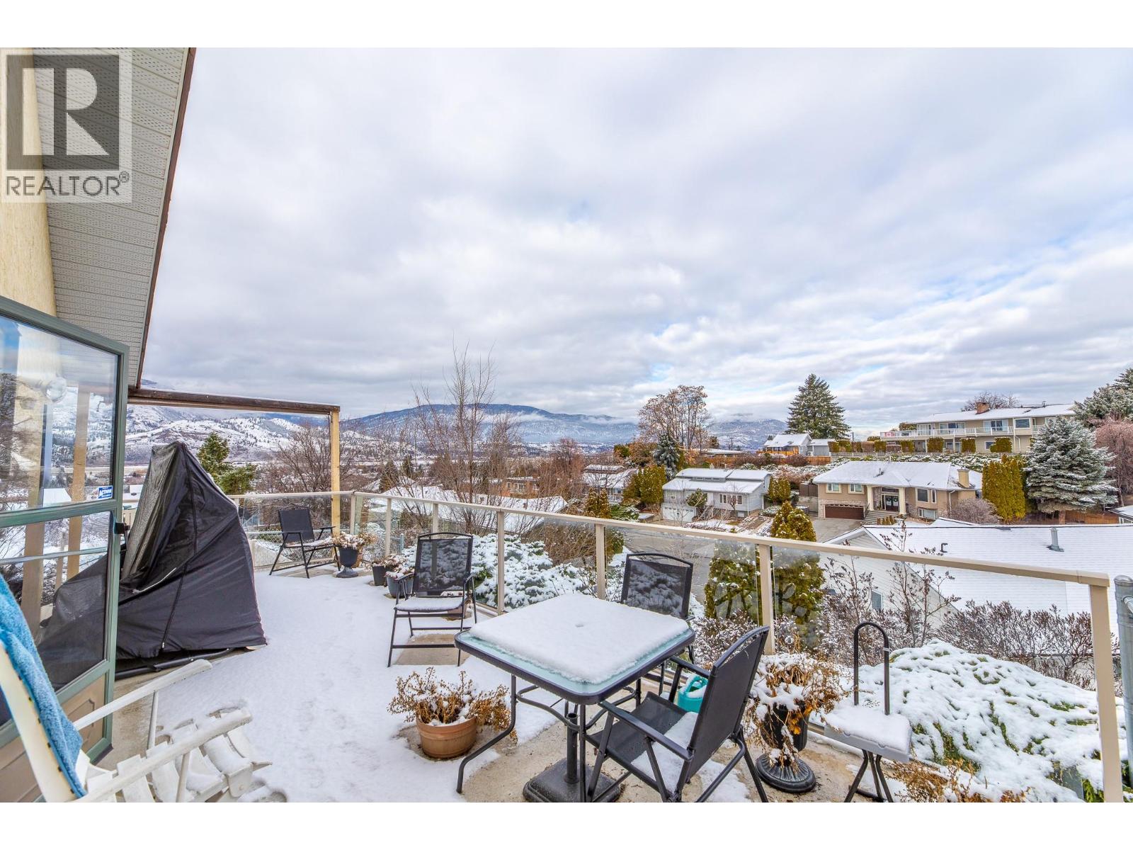 215 Greenwood Drive, Penticton
