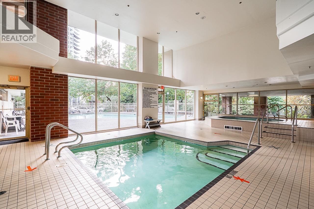 402 728 FARROW STREET, Coquitlam