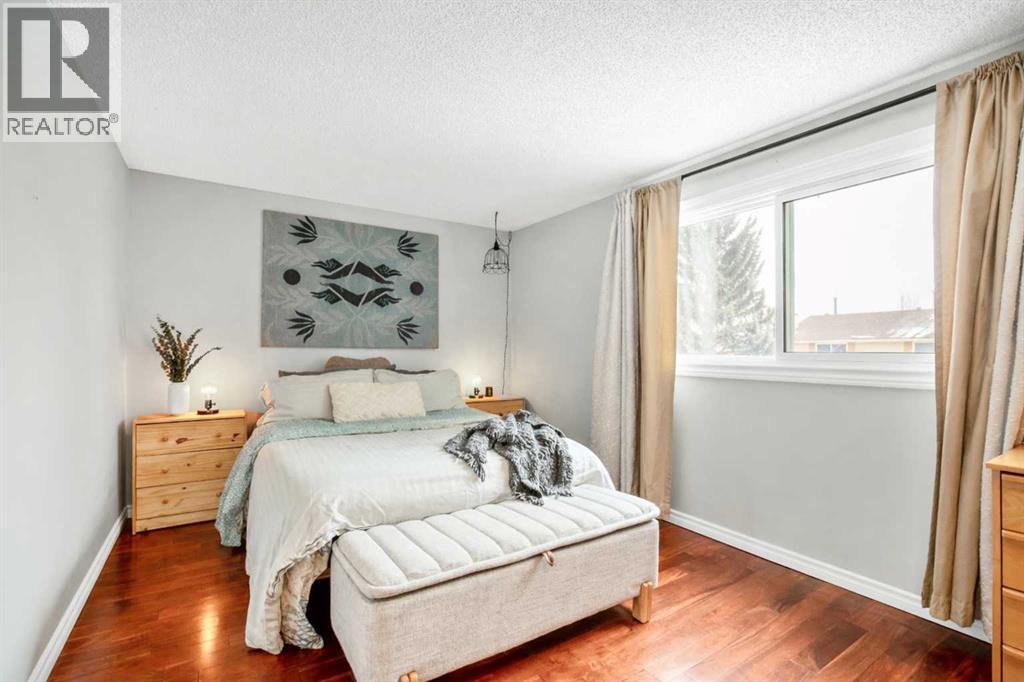 Single Family House for Sale in  Strathcona Crescent SW Strathcona Park Calgary 