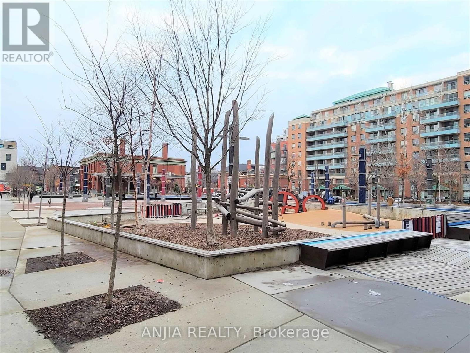 2115E - 36 LISGAR STREET - Photo 5 of 34, Toronto (Little Portugal), Ontario