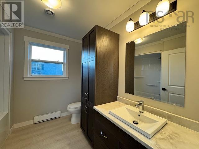 Property 12 of 23 of 18 Bruce Street