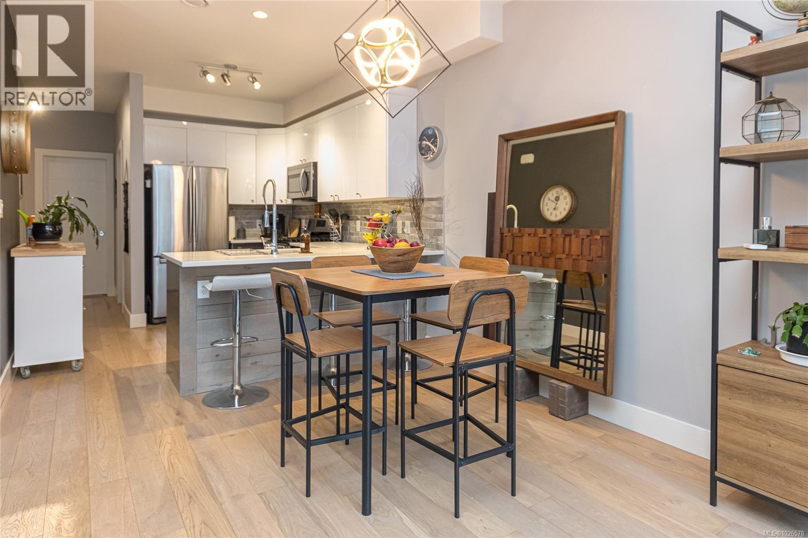 106 679 Wagar Ave, Langford