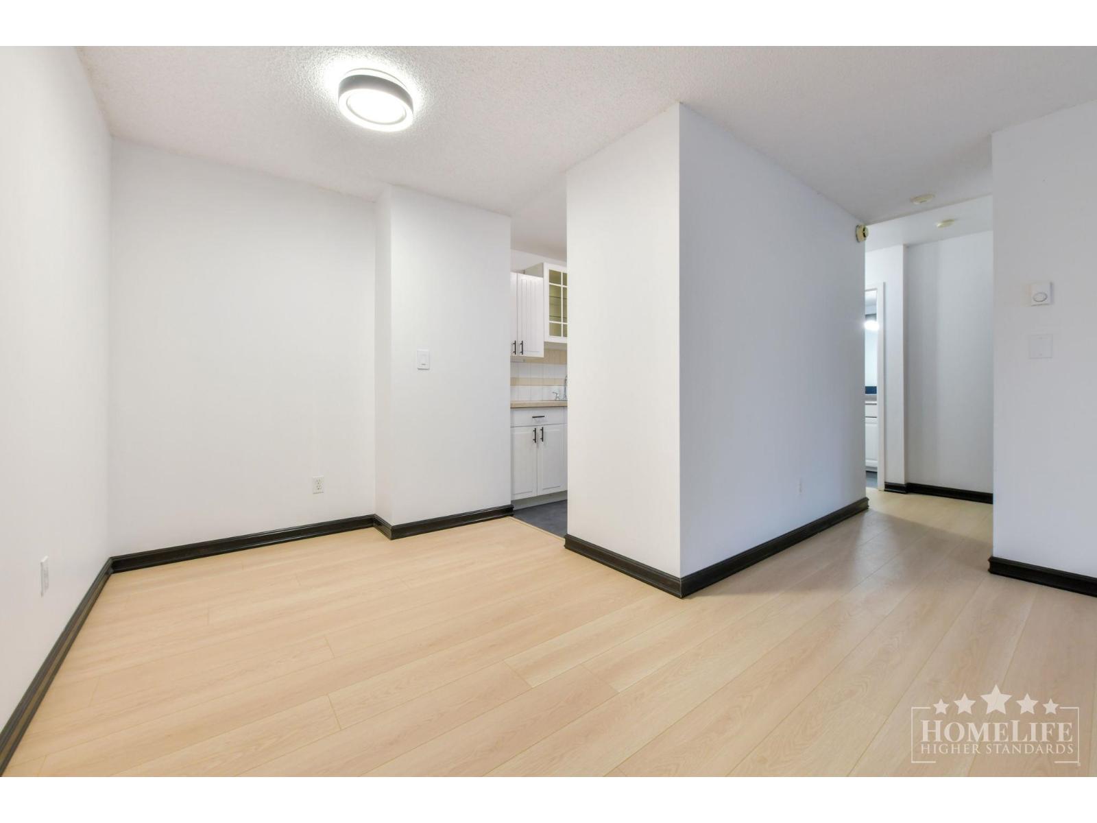 107 1860 SOUTHMERE EAST CRESCENT, Surrey