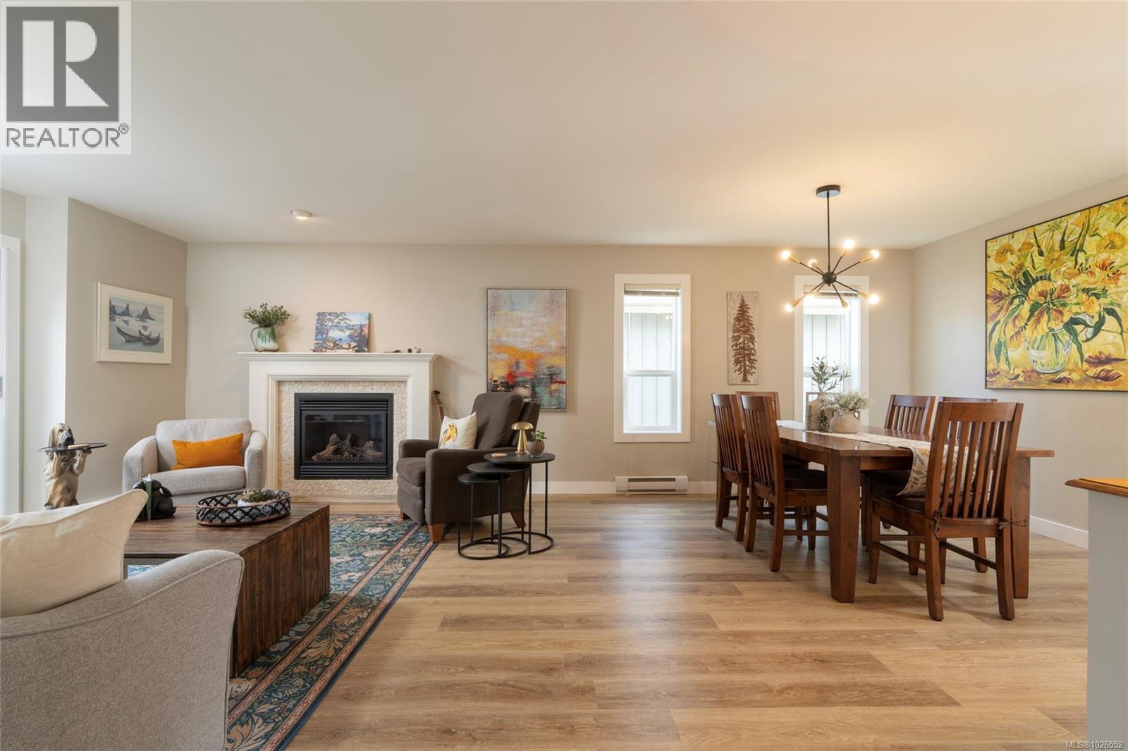  560 Heatherdale Lane, Saanich