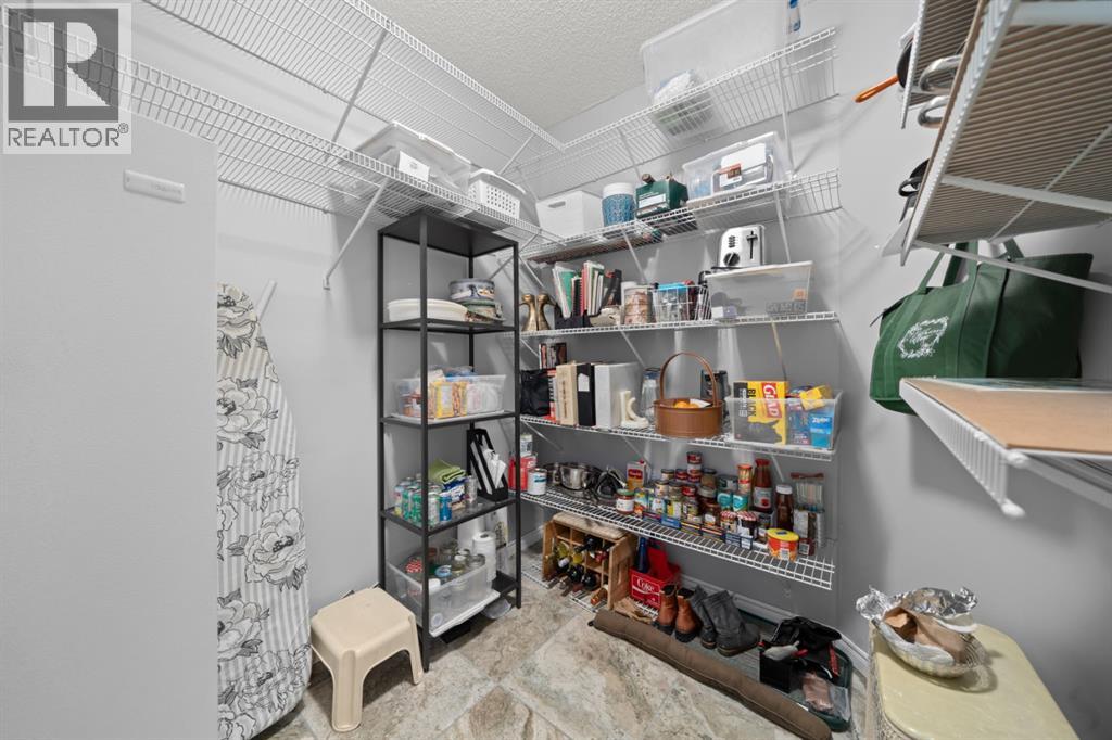 Single Family House for Sale in   Dalhousie Drive NW Dalhousie Calgary 