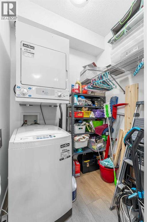 Single Family House for Sale in   Millrise Drive SW Millrise Calgary 