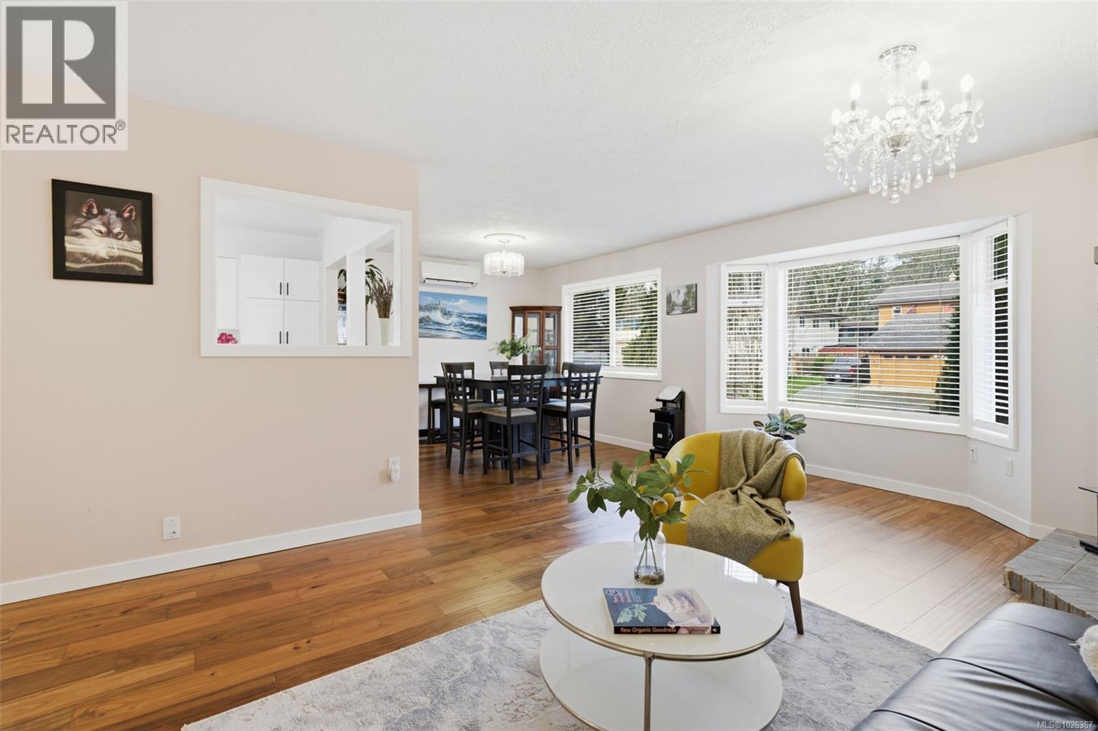 707 Stancombe Pl, Esquimalt