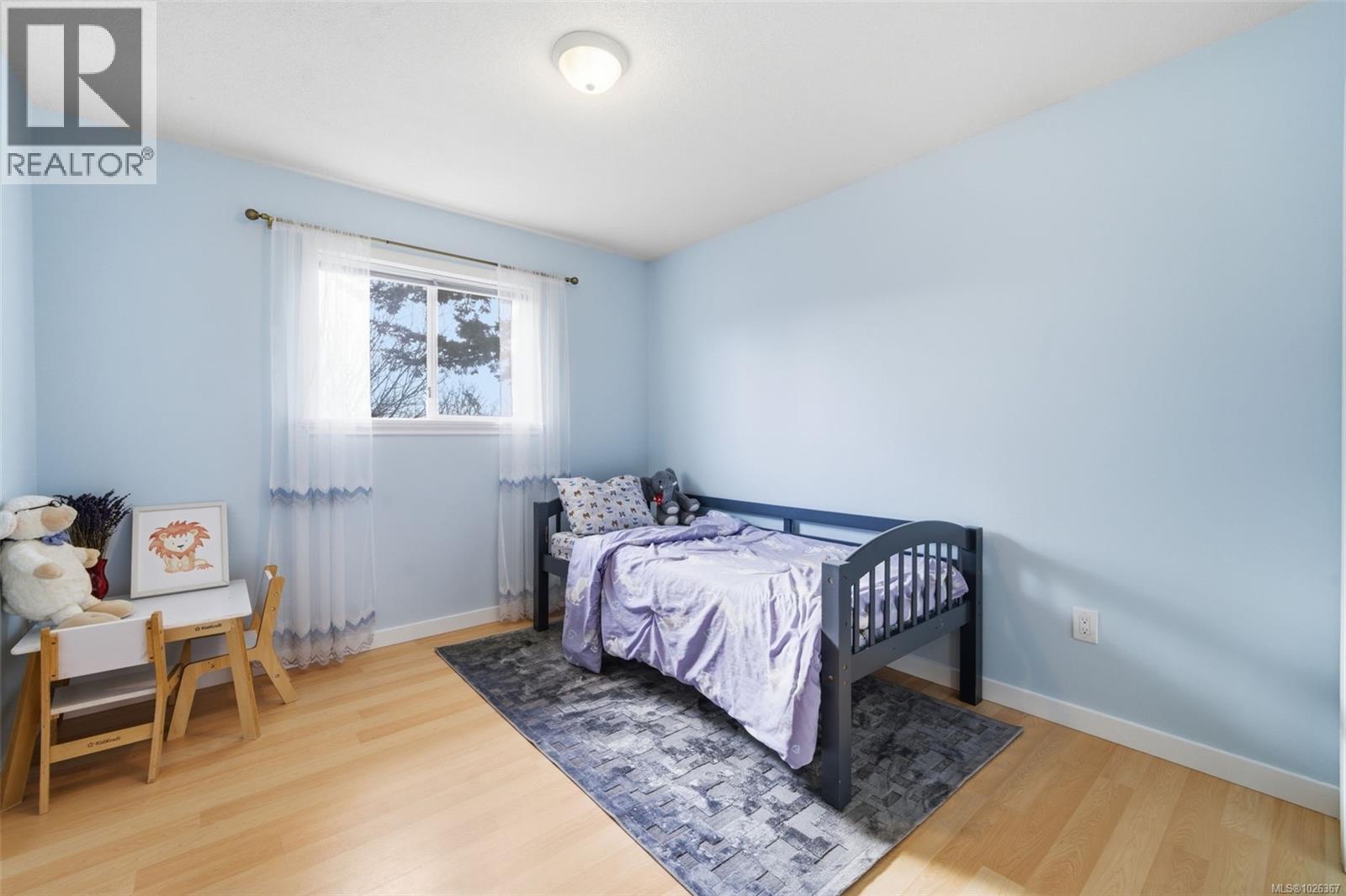 707 Stancombe Pl, Esquimalt