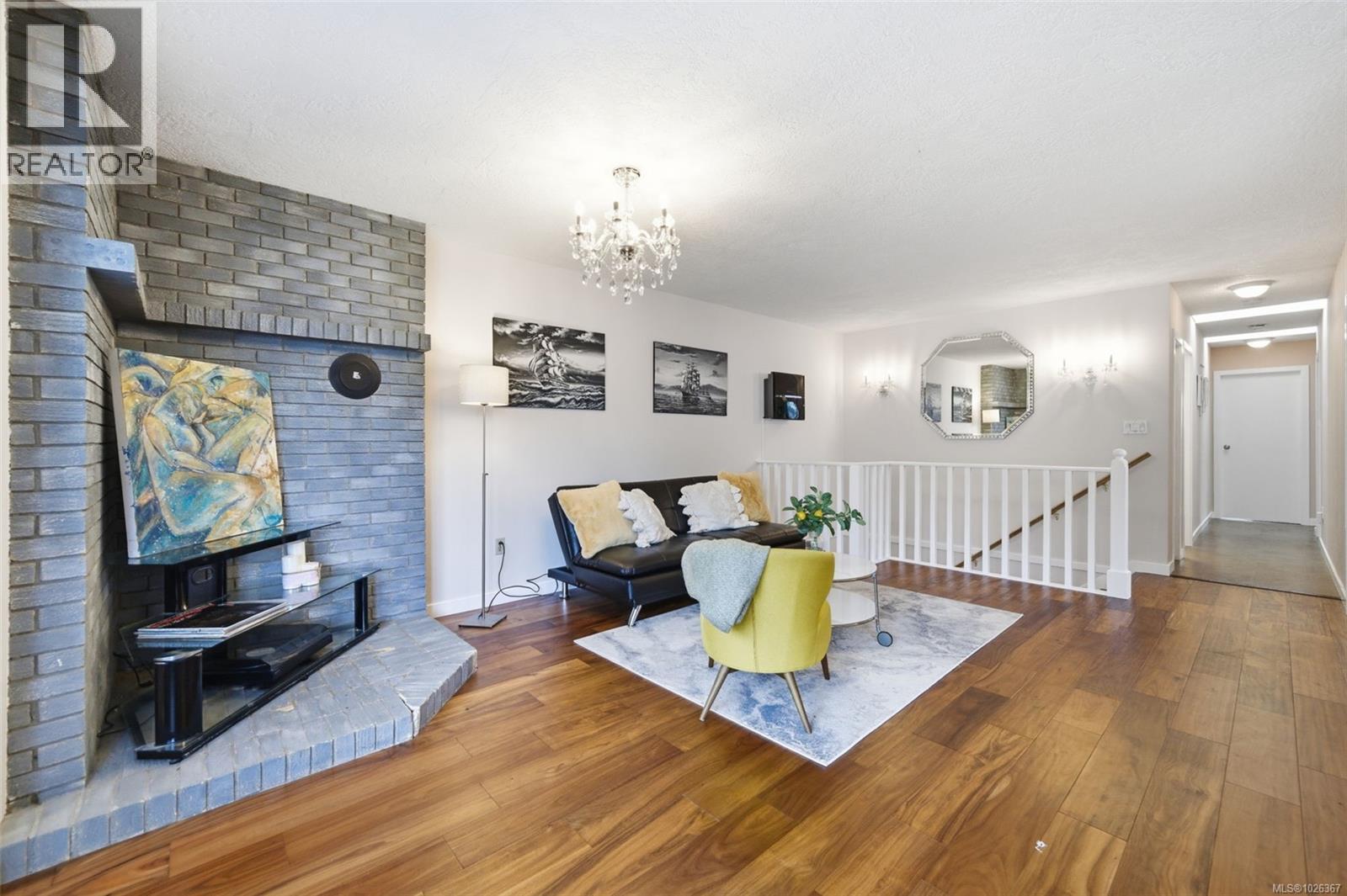 707 Stancombe Pl, Esquimalt