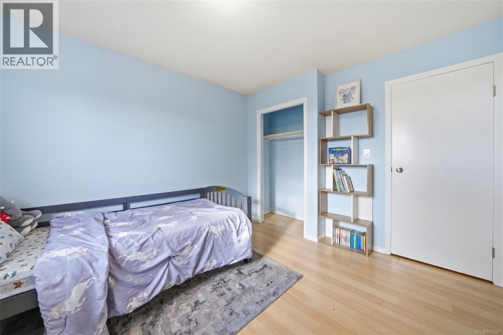 707 Stancombe Pl, Esquimalt