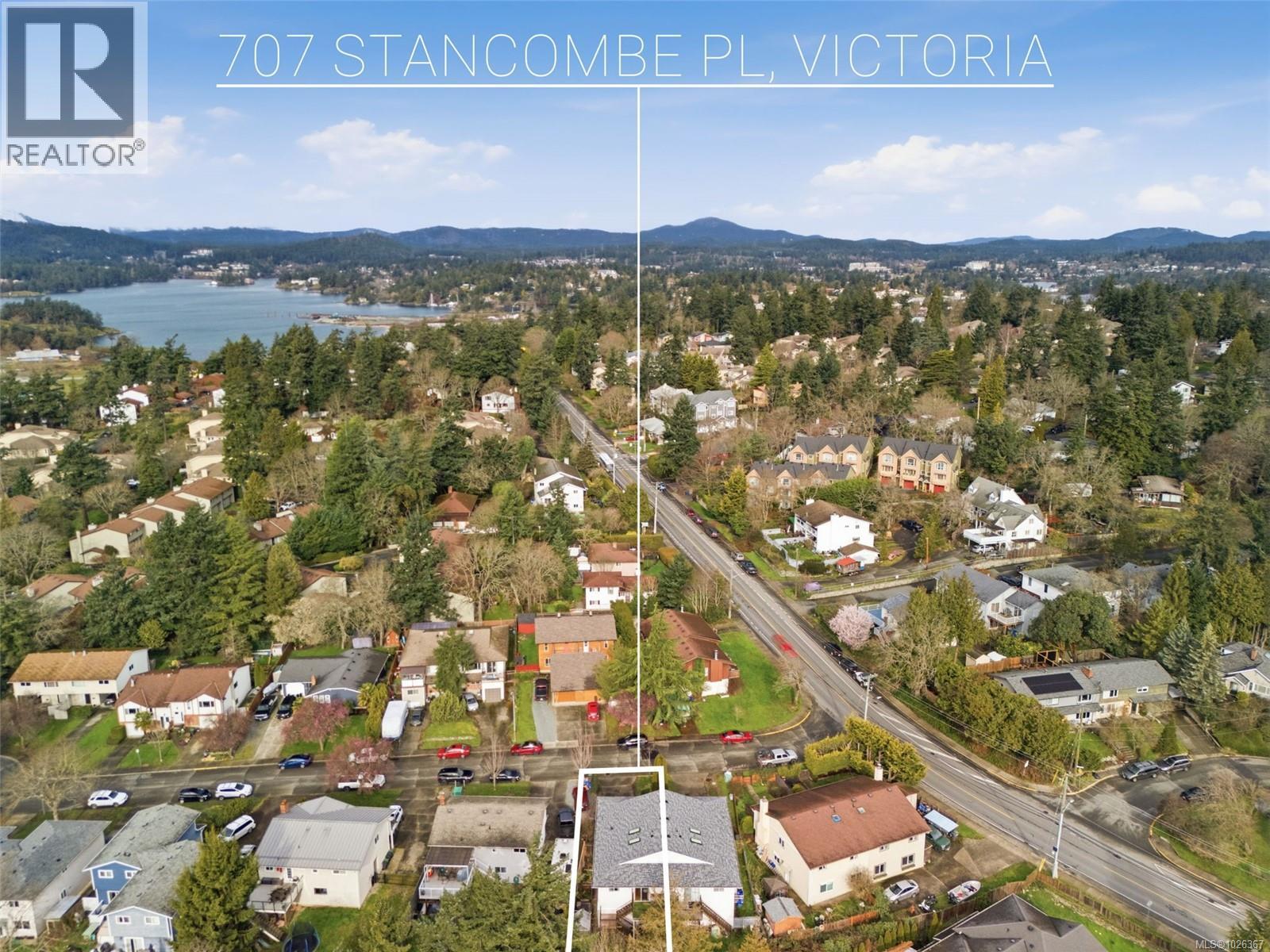 707 Stancombe Pl, Esquimalt