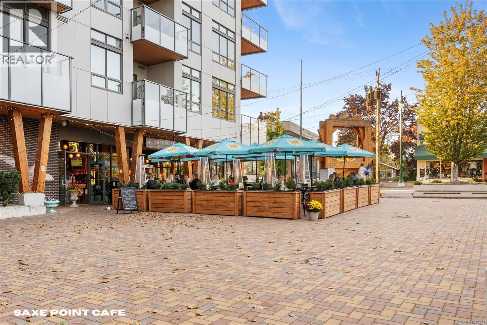 707 Stancombe Pl, Esquimalt