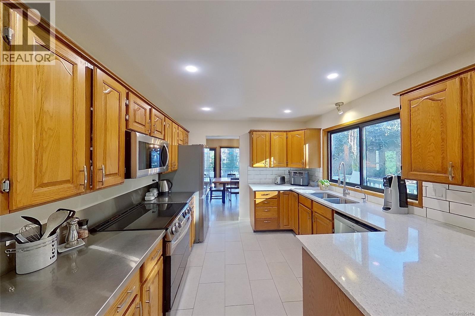 980 NICHOLSON RD - 12