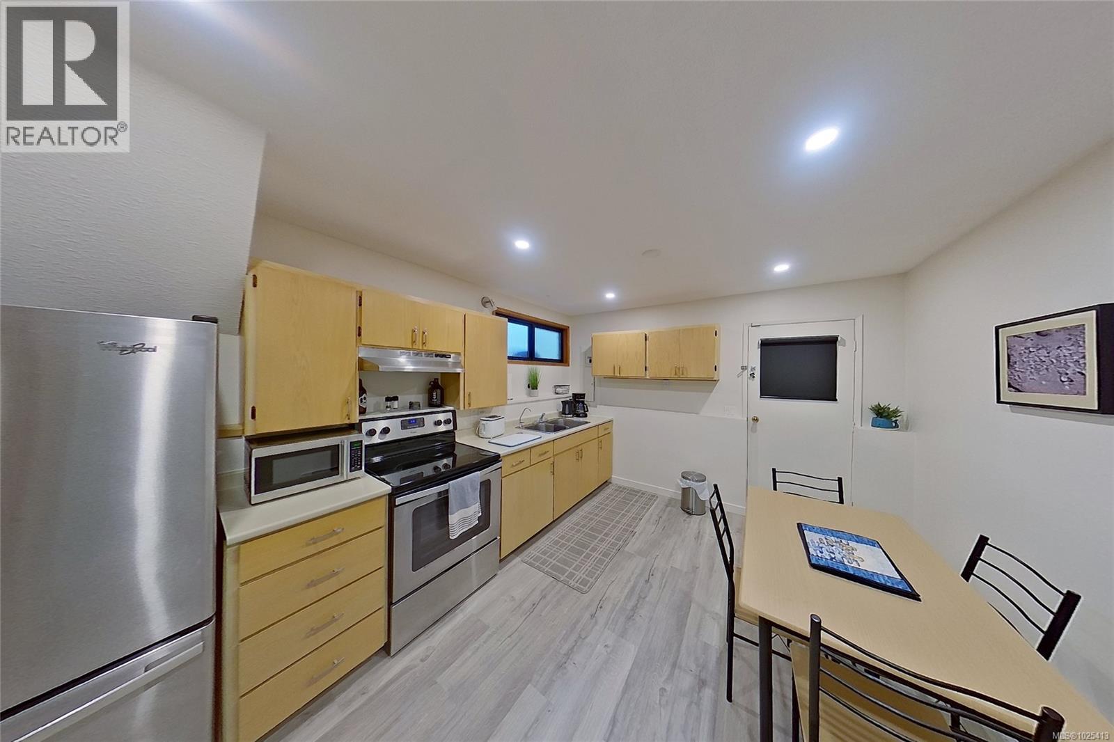 980 NICHOLSON RD - 22