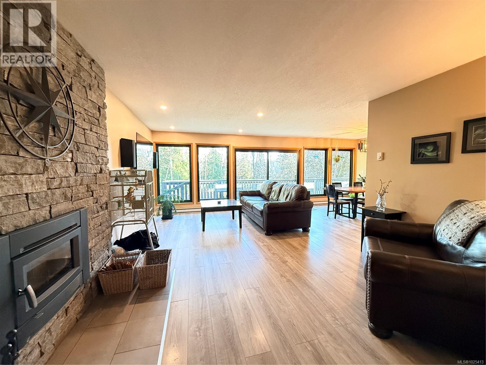 980 NICHOLSON RD - 7