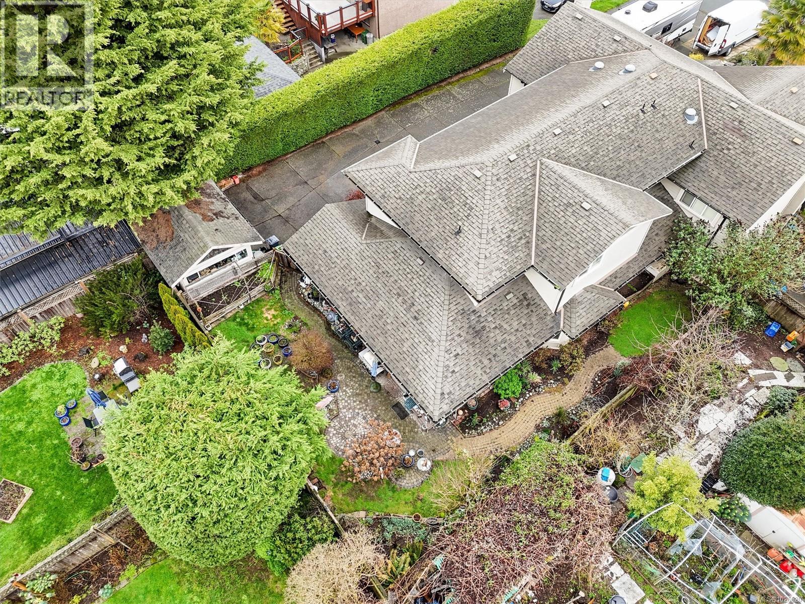 10372 Bowerbank Rd, Sidney