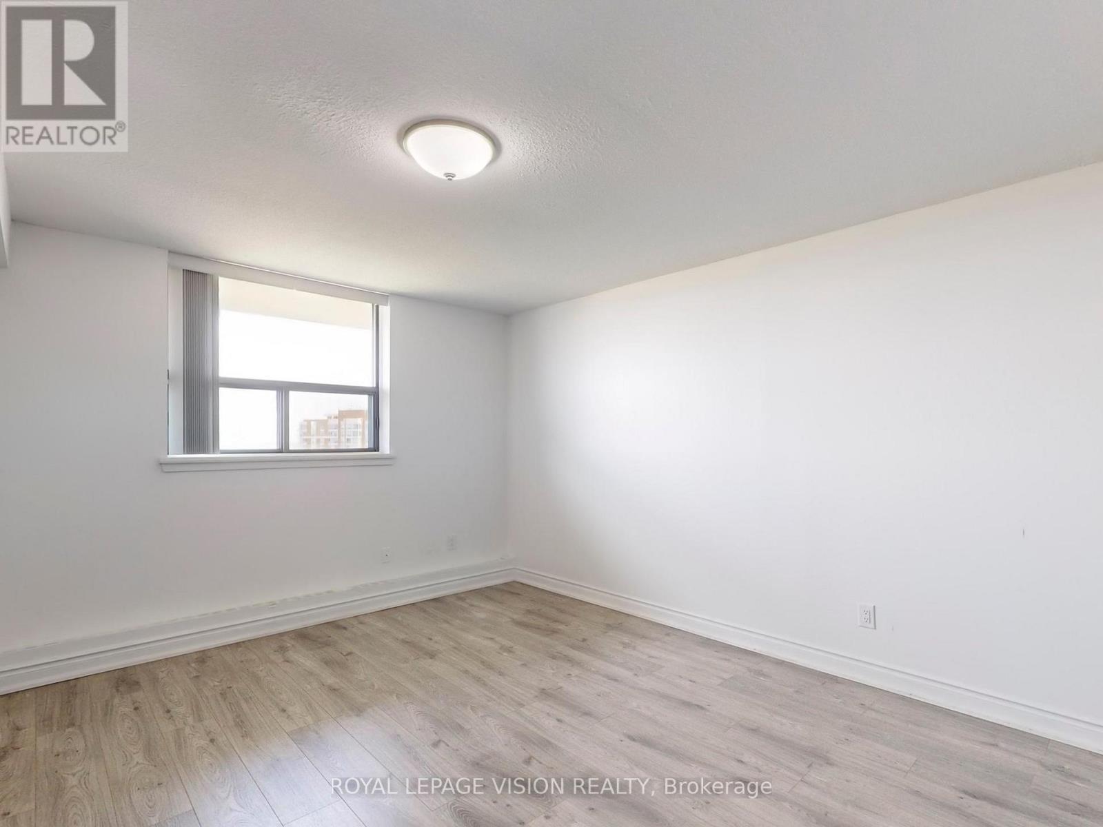 #1714 100 WINGARDEN COURT - 18