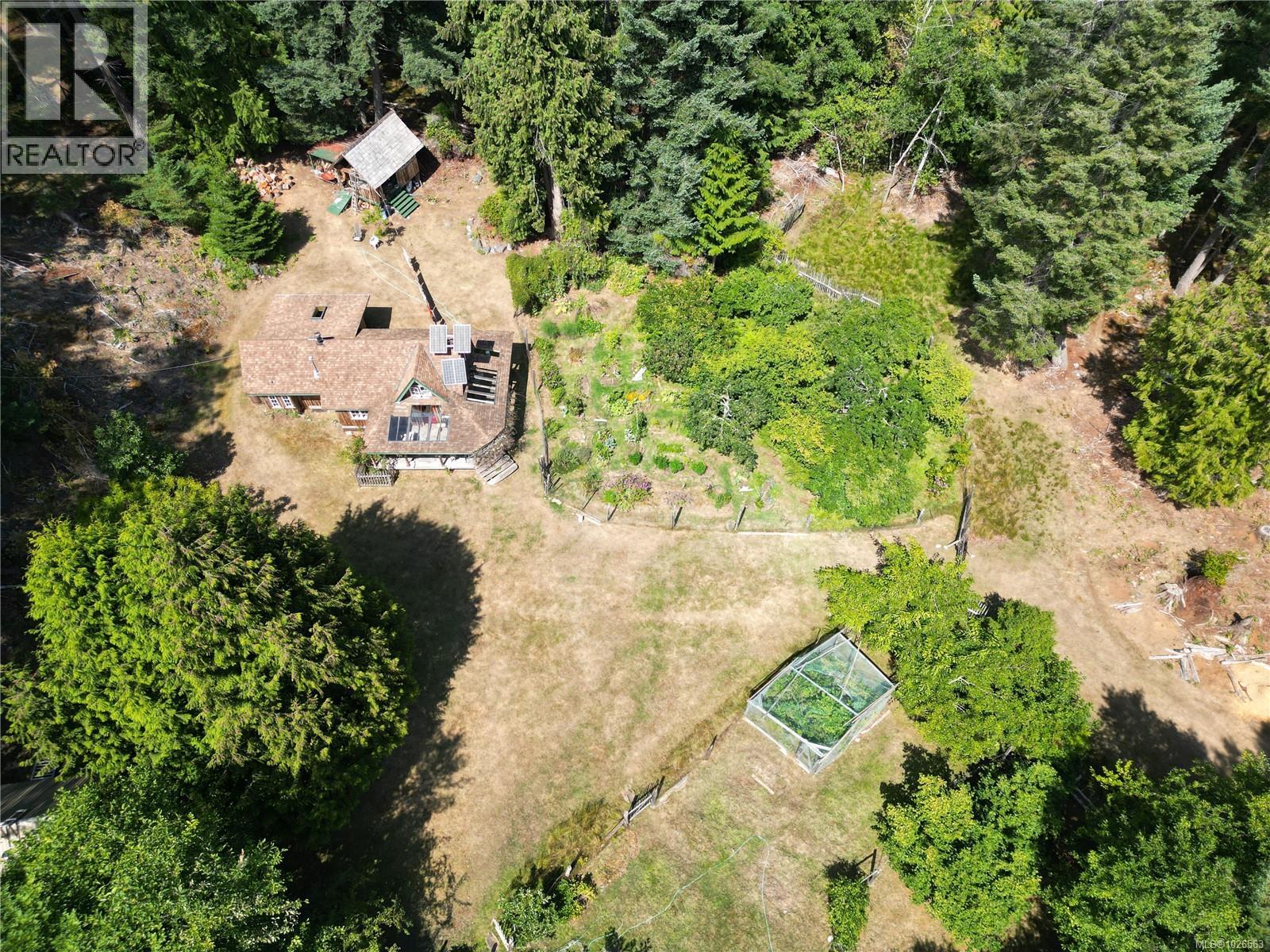 10 Windham Rd, Lasqueti Island