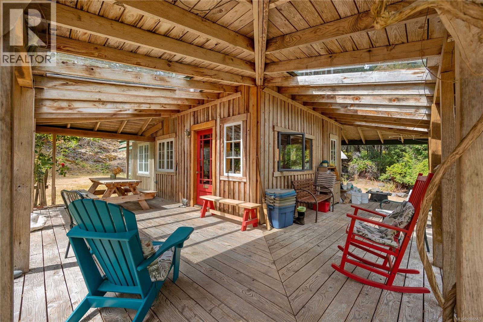 10 Windham Rd, Lasqueti Island