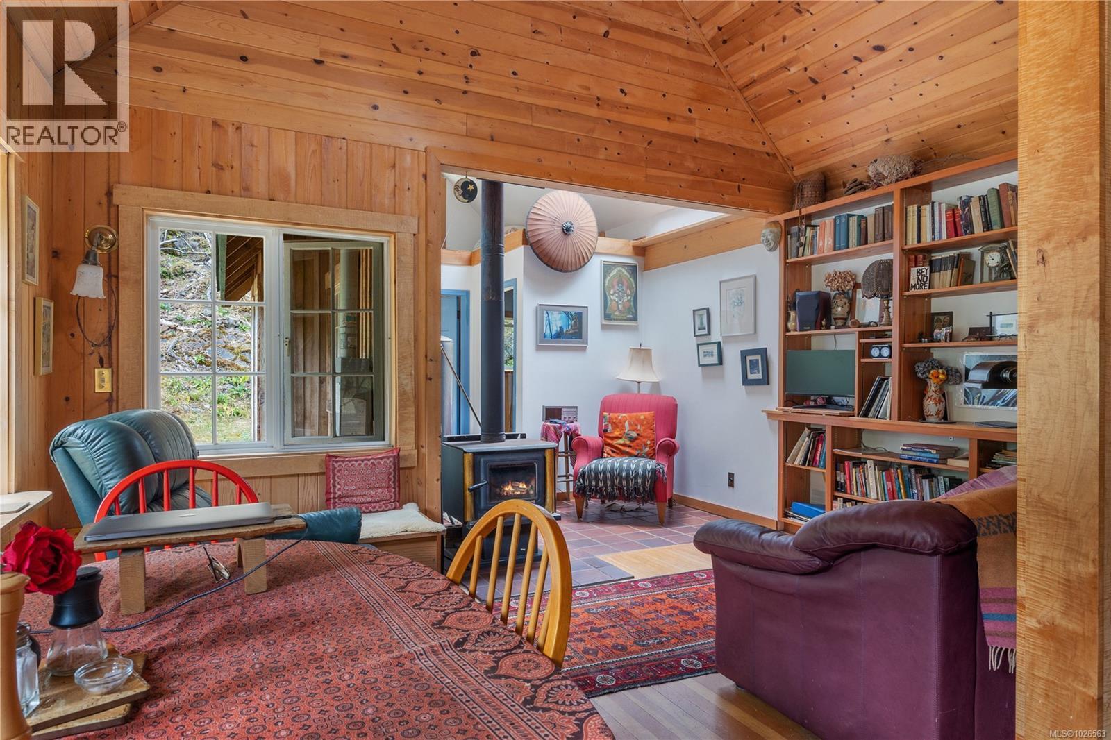 10 Windham Rd, Lasqueti Island