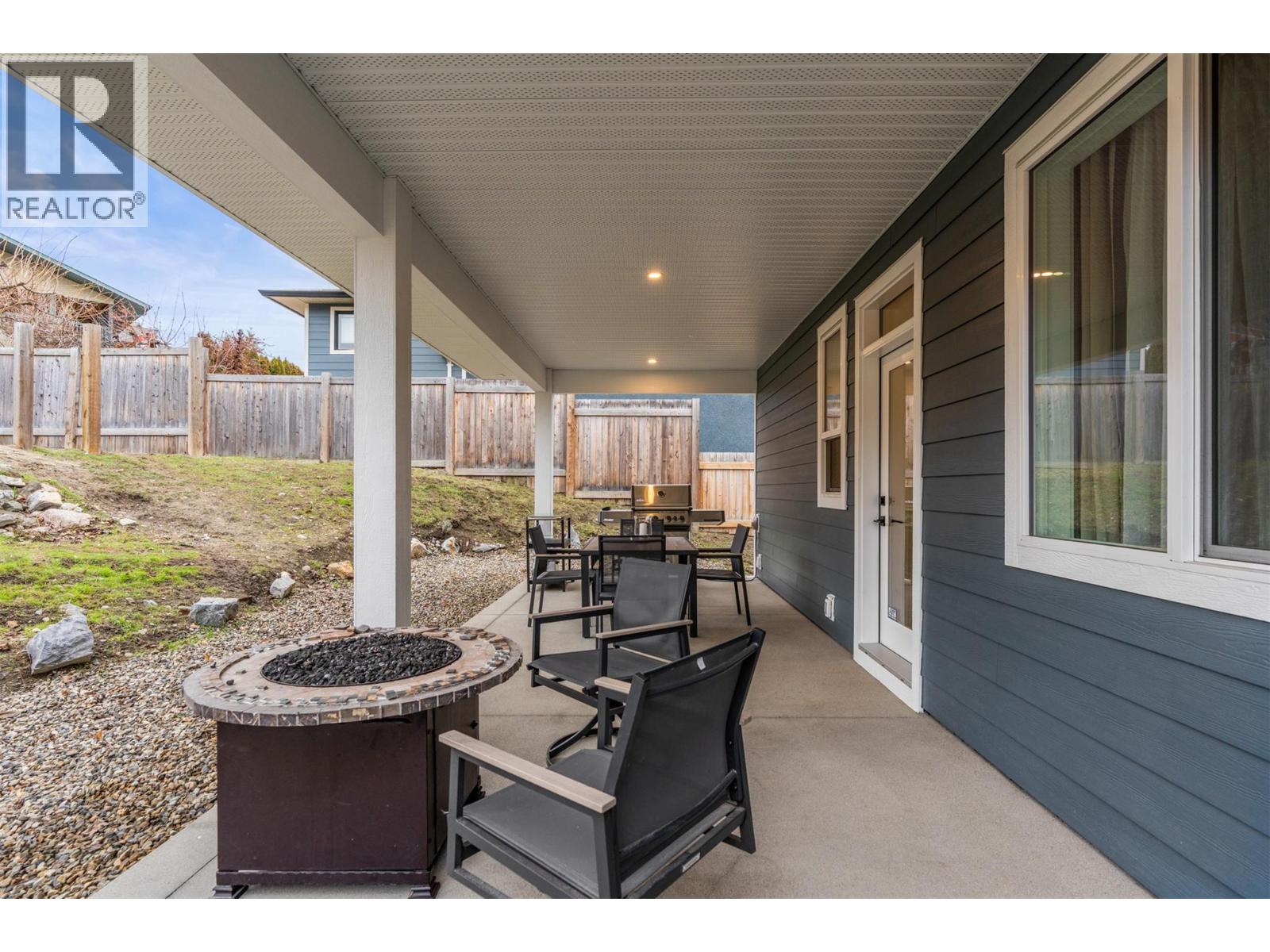 8909 Cherry Lane - 35
