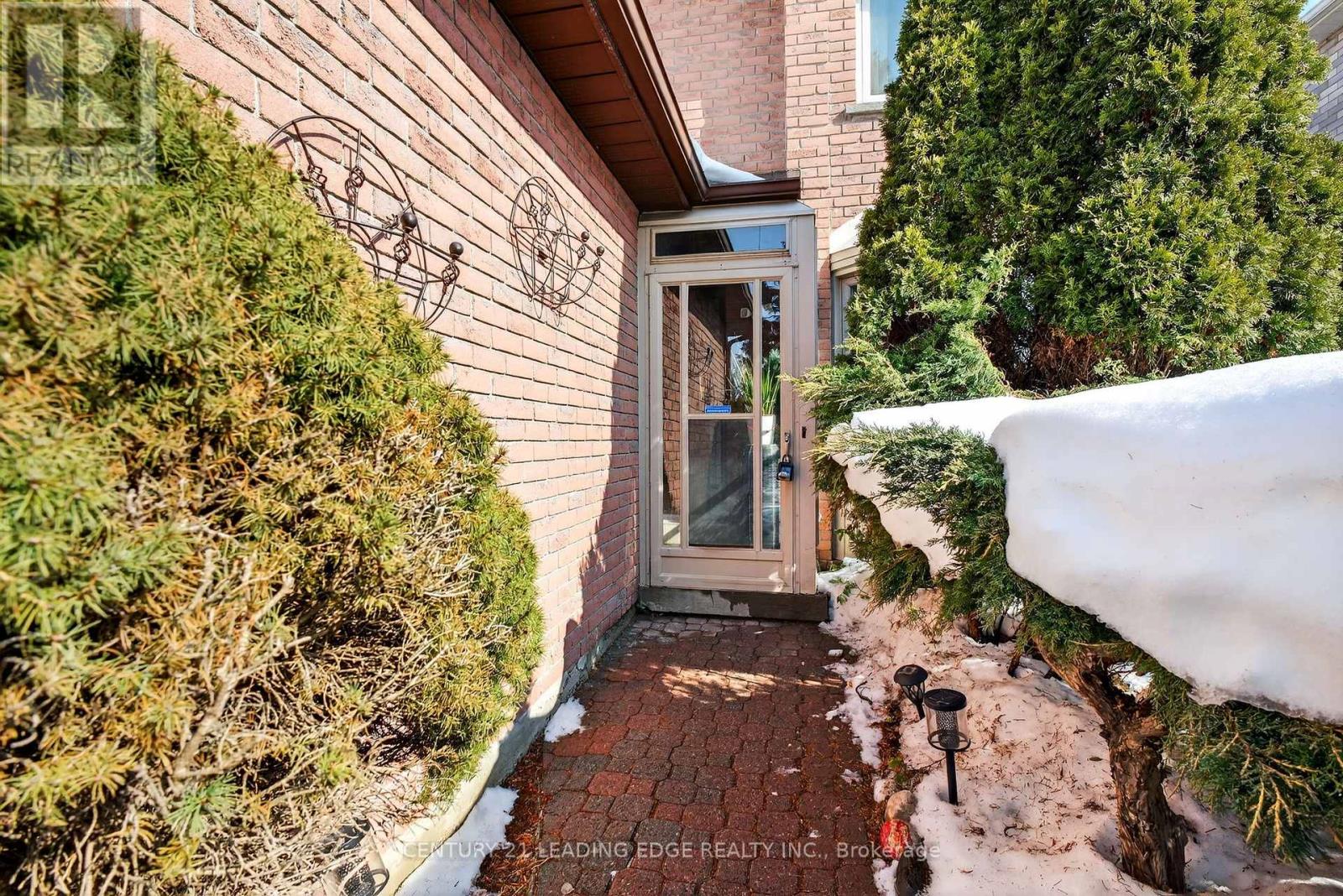 41 RITCHIE AVENUE - Photo 4 of 47, Ajax (Central), Ontario