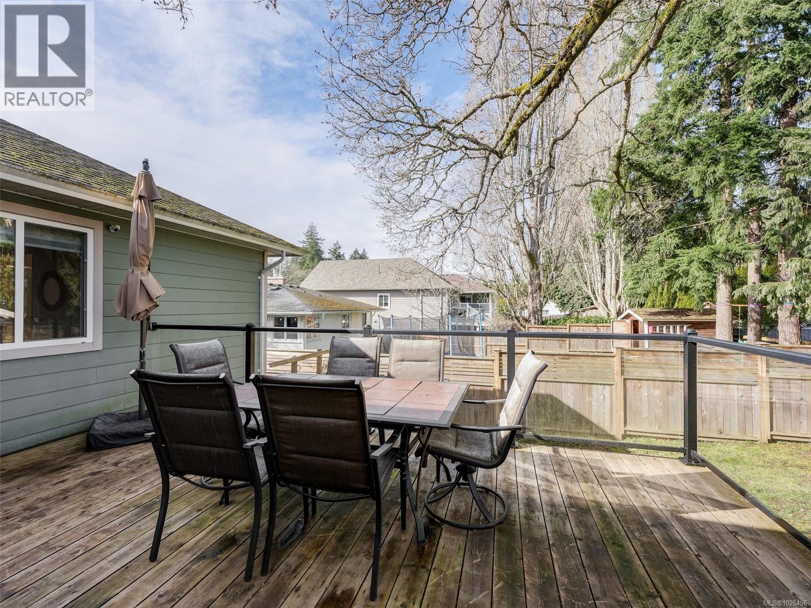 1276 Alan Rd, Saanich
