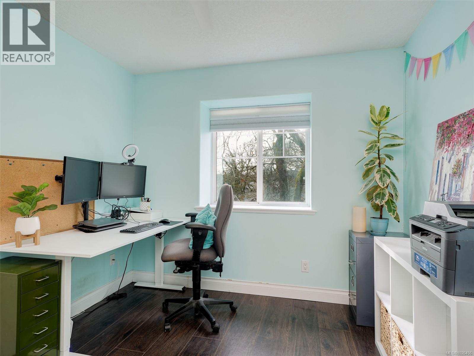 1276 Alan Rd, Saanich