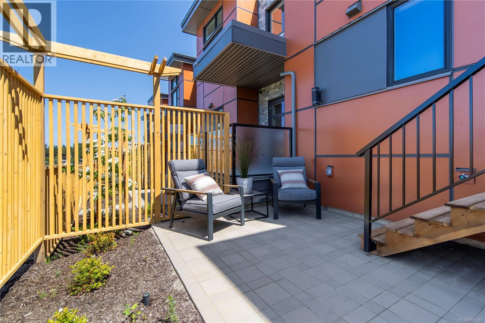 17 4253 Dieppe Road, Saanich