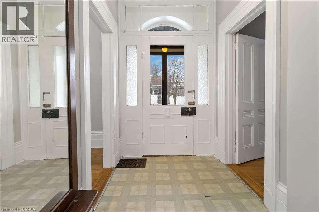 56 MOUNT PLEASANT Unit C photo 5