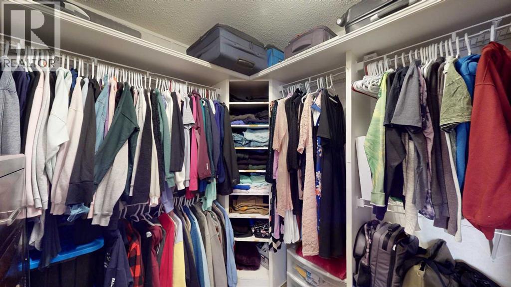 213 Waterhouse Street, Fort McMurray