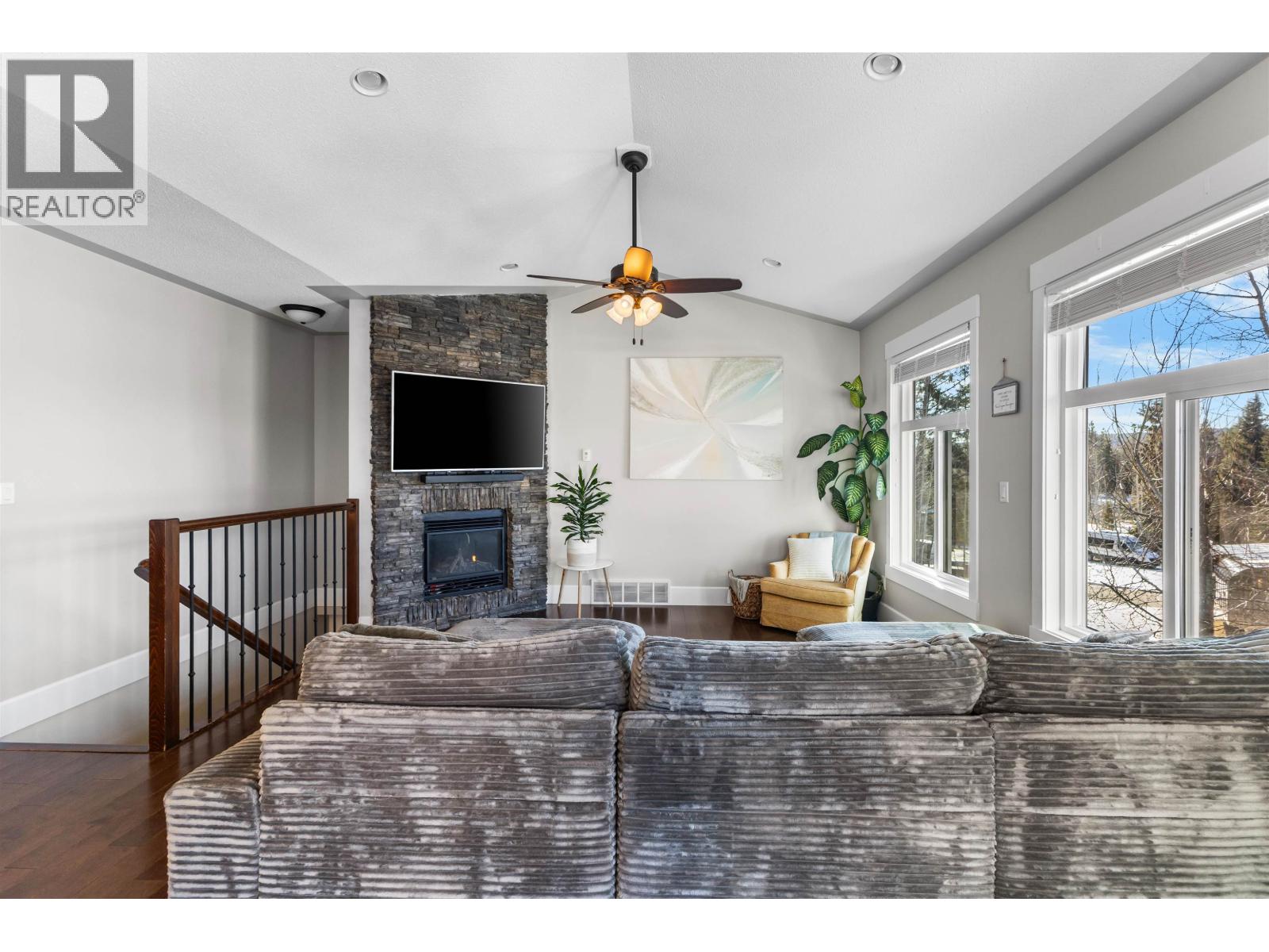 4635 AVTAR PLACE - 5