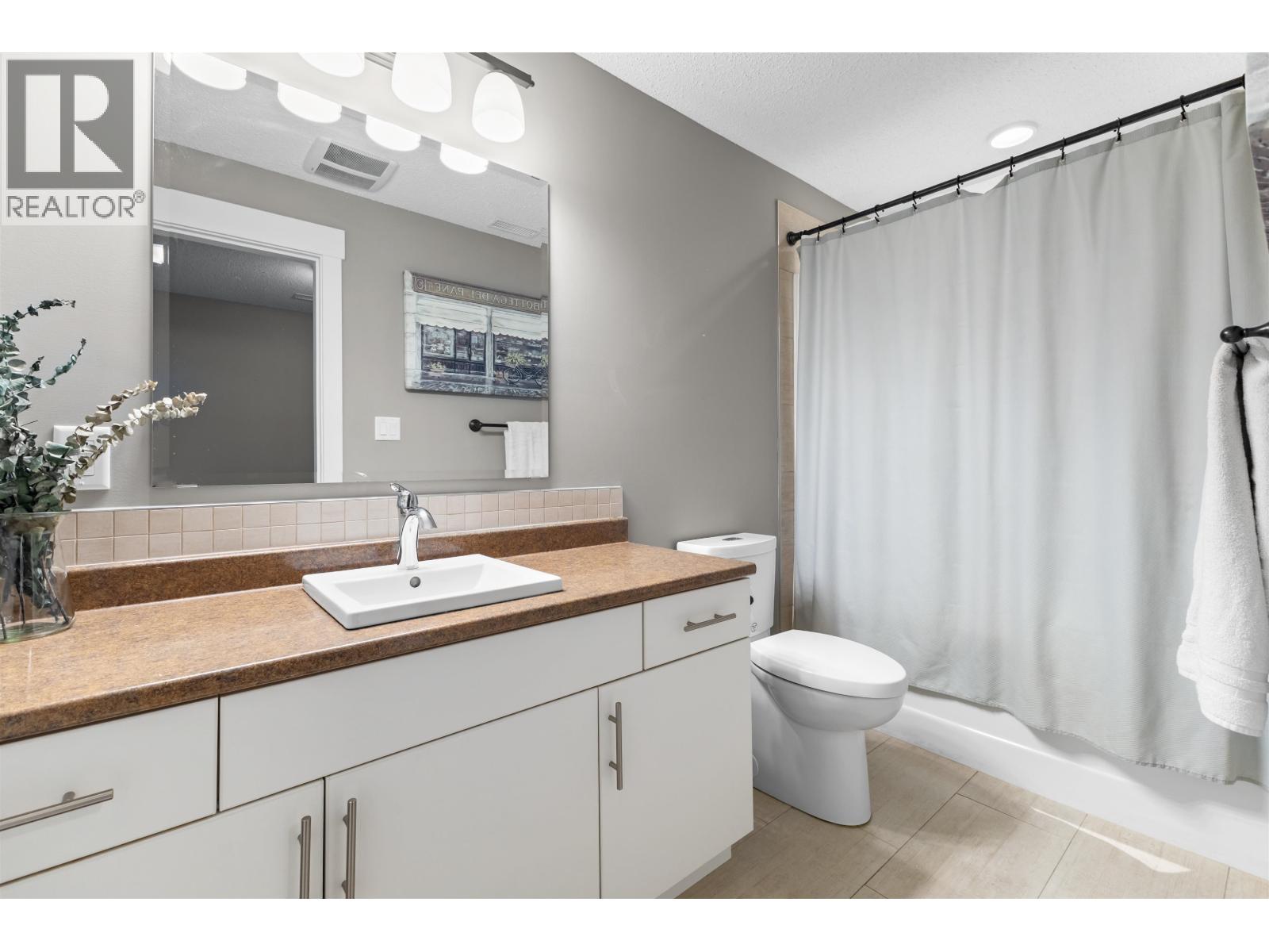 4635 AVTAR PLACE - 28