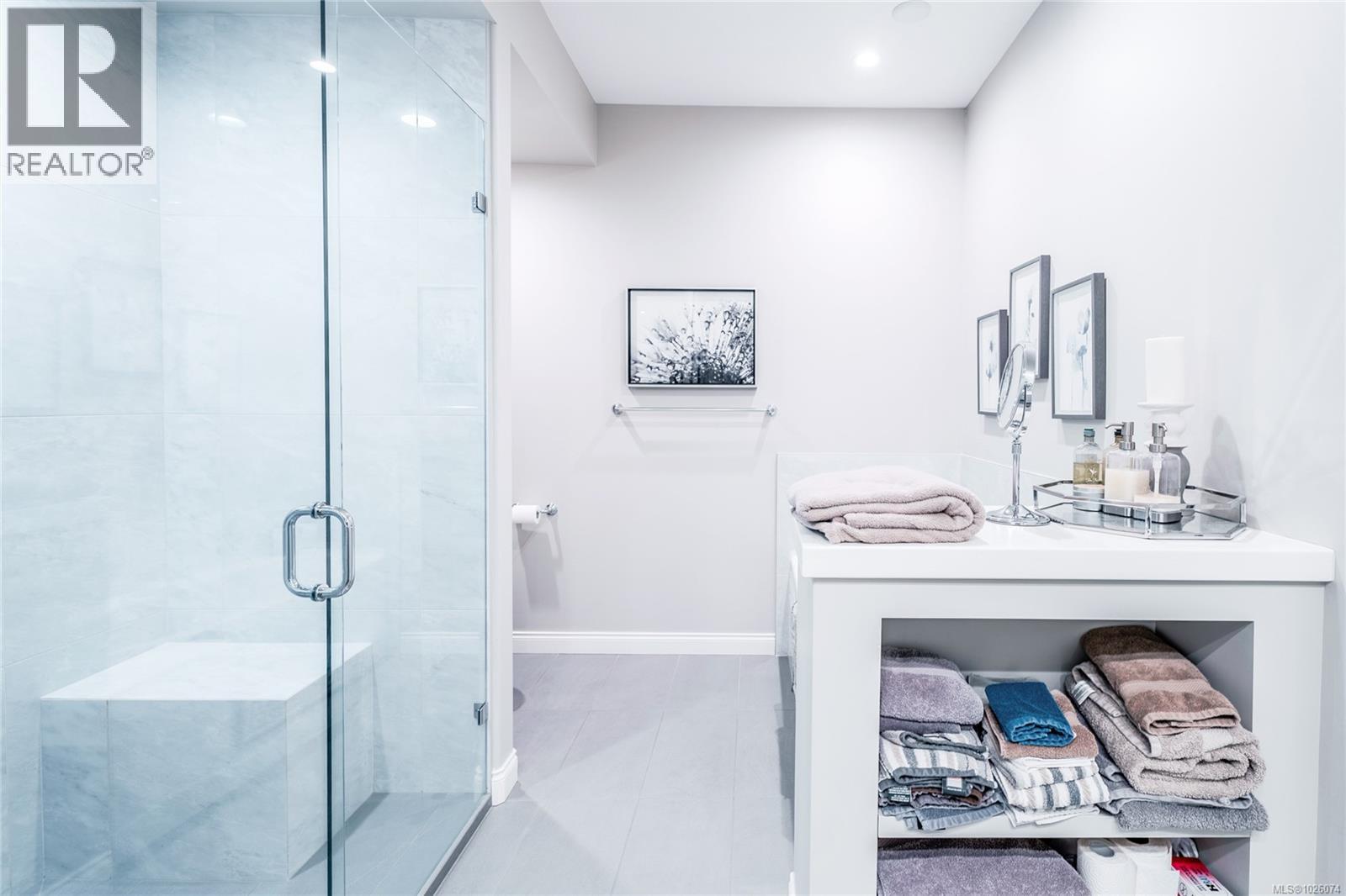 2418 Greenridge Cres, Nanoose Bay