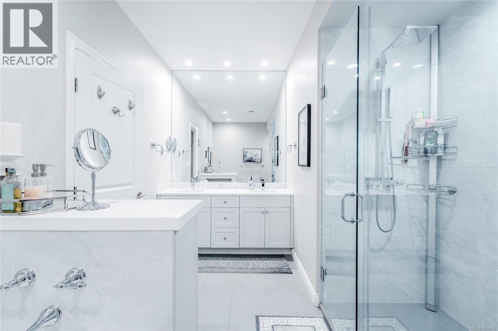 2418 Greenridge Cres, Nanoose Bay