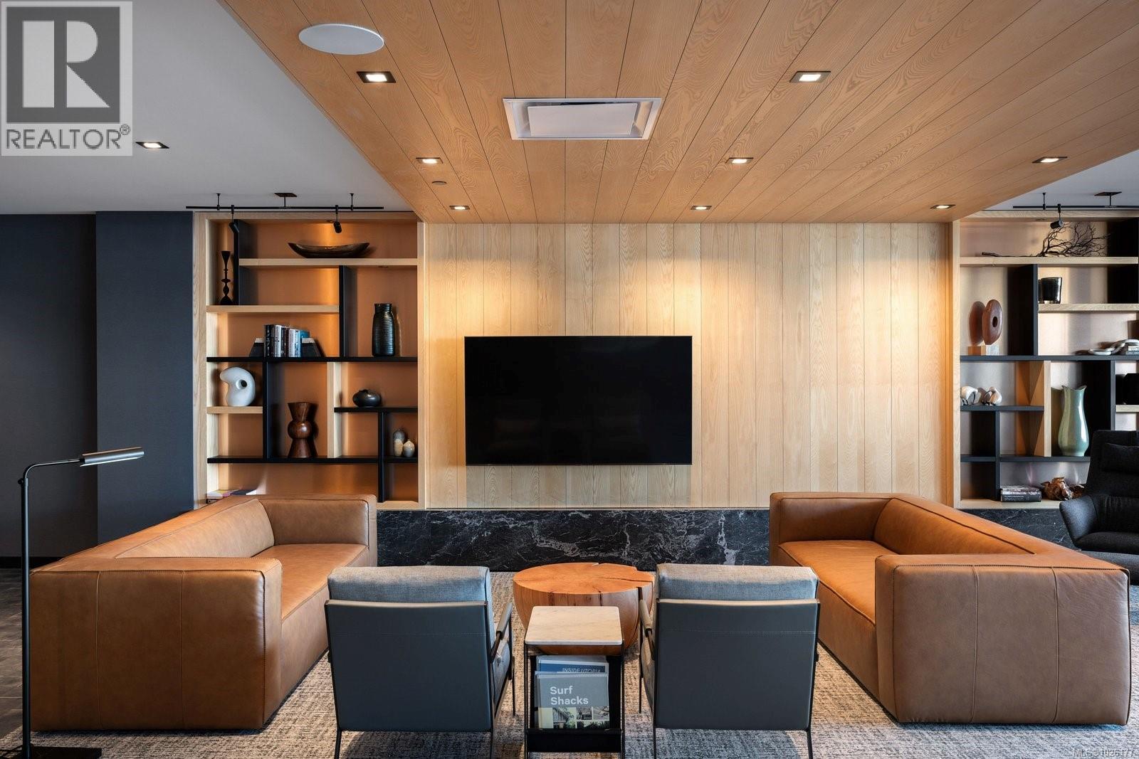 #801 369 TYEE RD - 39