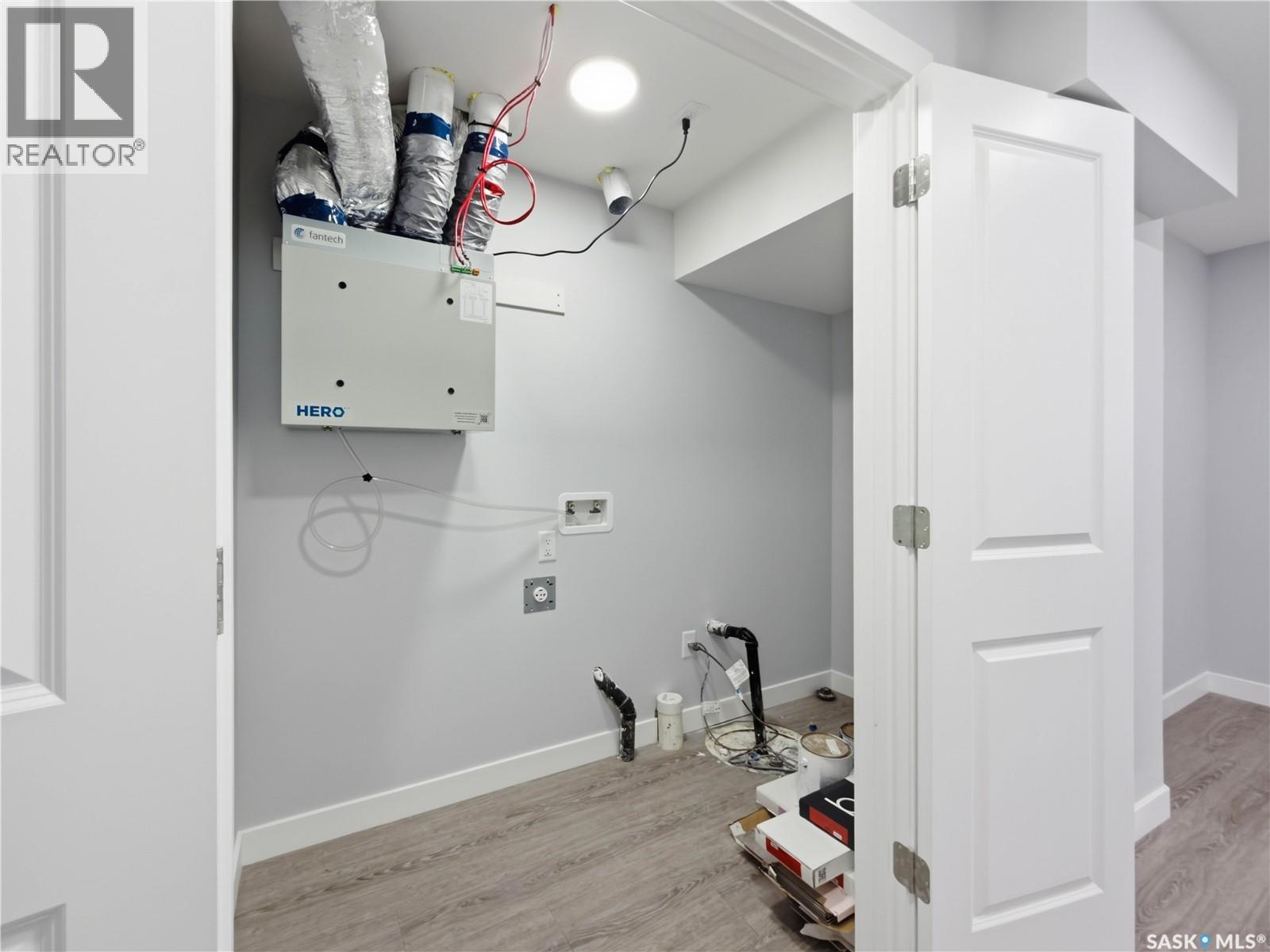 857 ELLIOTT STREET - 34