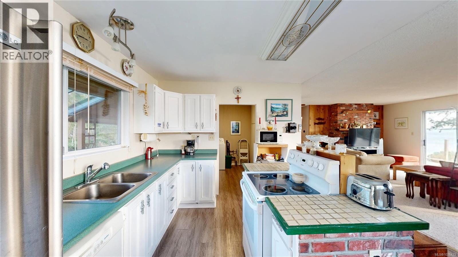 2503 SPRING BEACH DR - 9