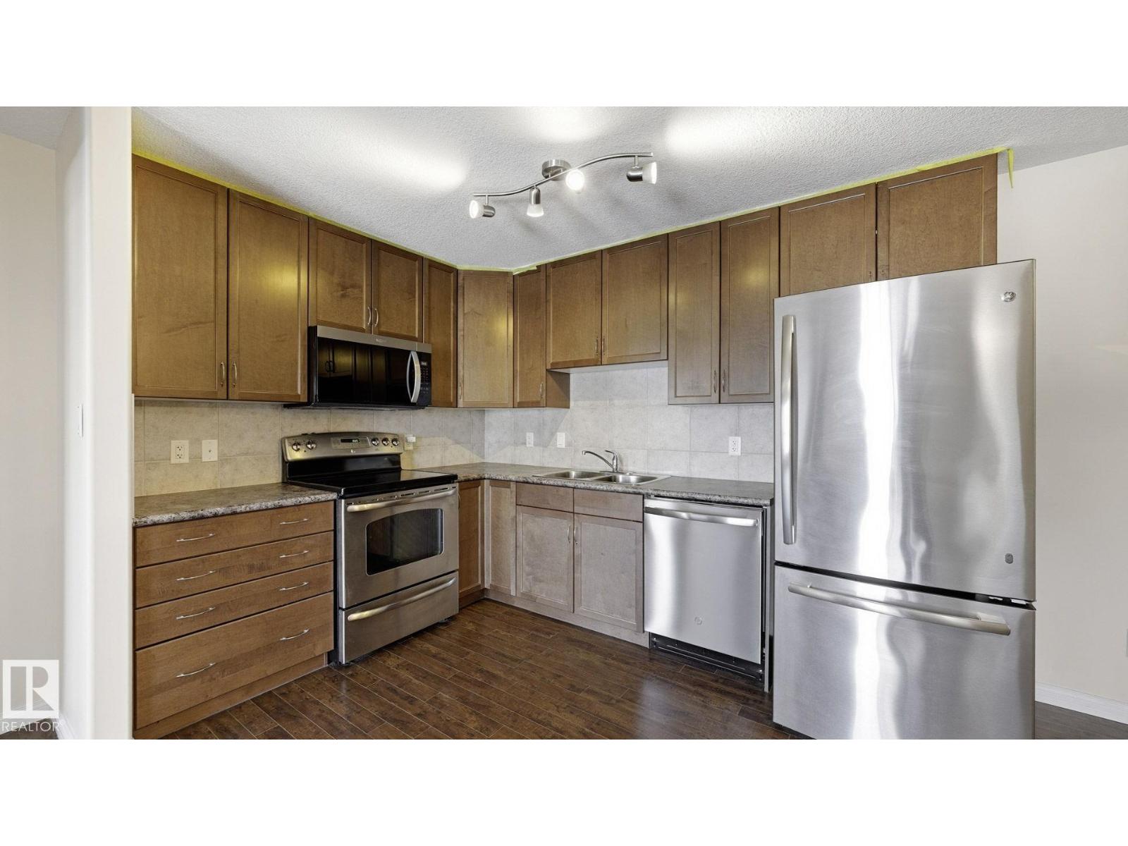 #303 1204 156 ST NW - 8