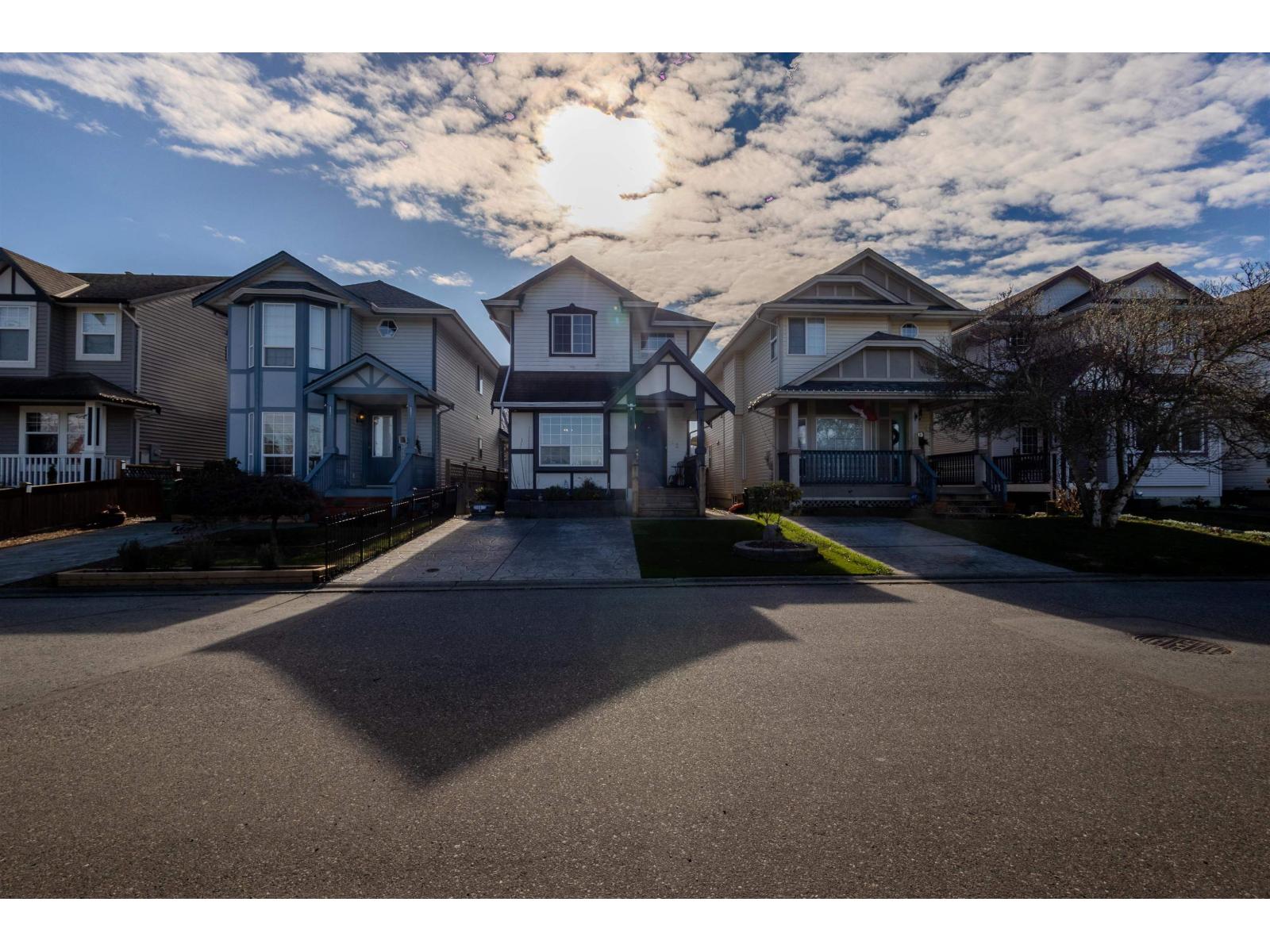 12 45306 BALMORAL AVENUE, Sardis South