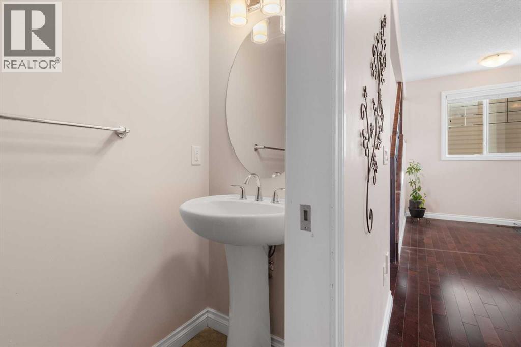 Single Family House for Sale in  Saddlelake Drive NE Saddle Ridge Calgary 