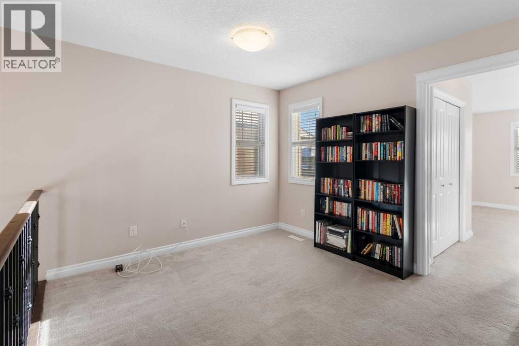 Single Family House for Sale in  Saddlelake Drive NE Saddle Ridge Calgary 