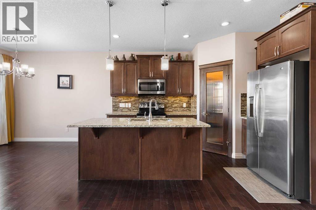 Single Family House for Sale in  Saddlelake Drive NE Saddle Ridge Calgary 