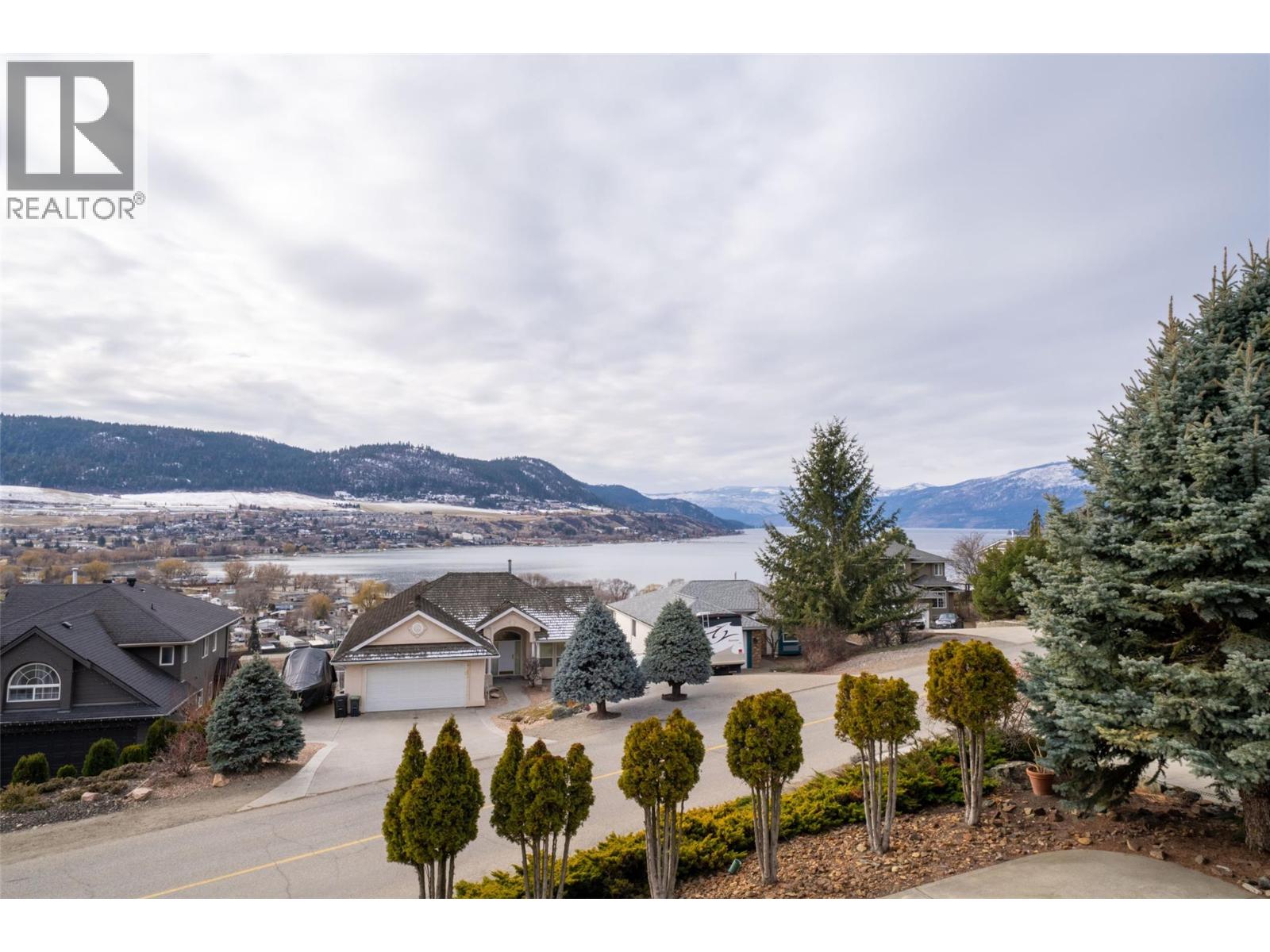 6809 Cameo Drive N, Vernon