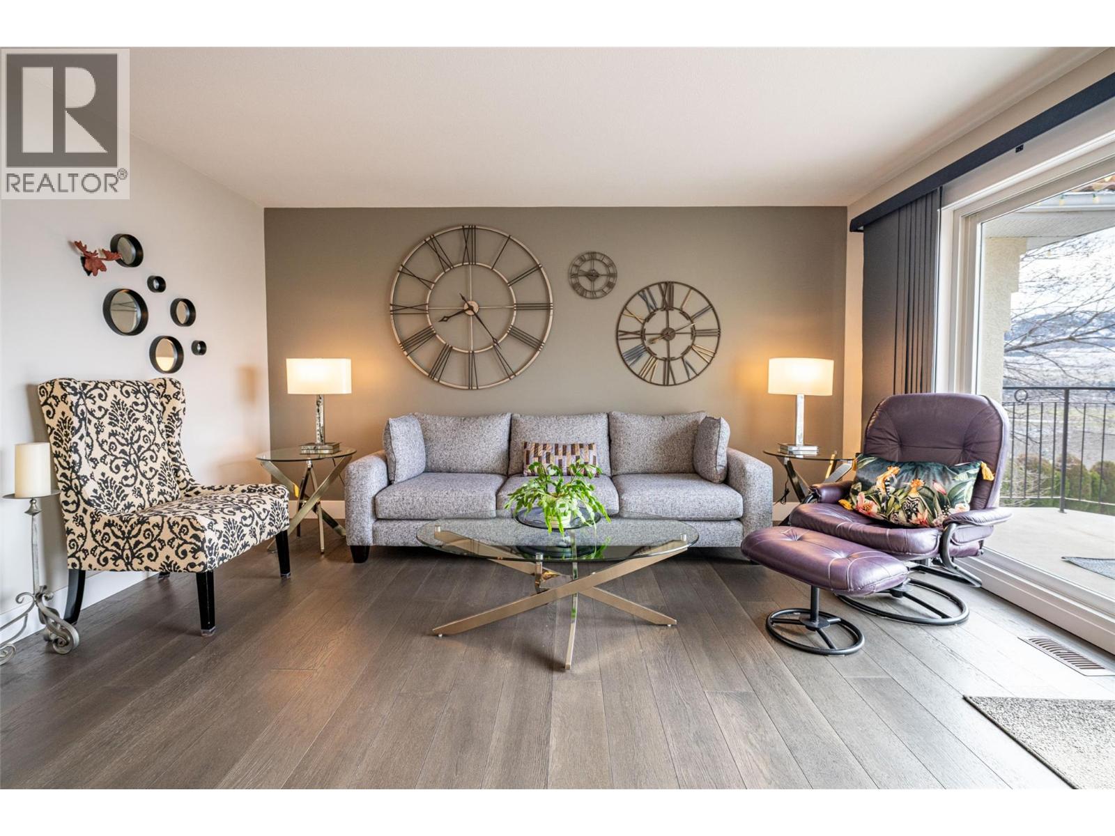 6809 Cameo Drive N, Vernon