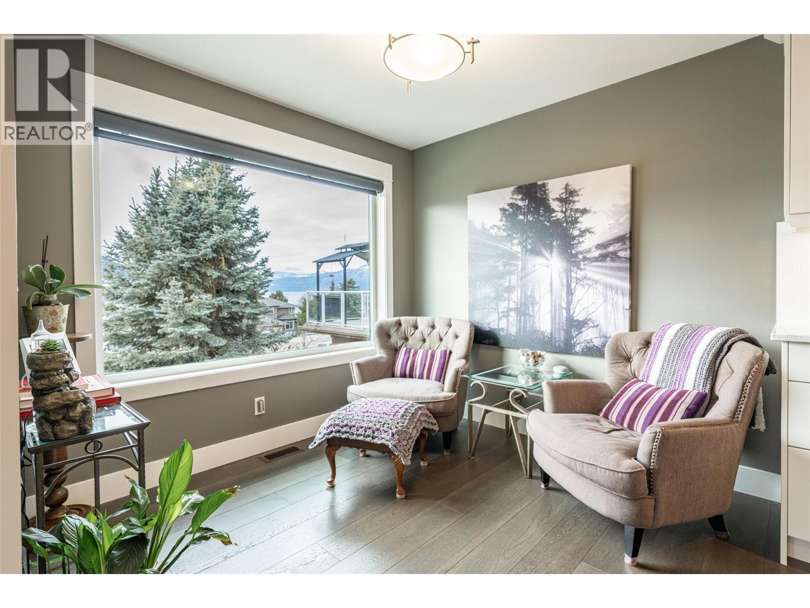 6809 Cameo Drive N, Vernon